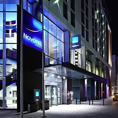 Novotel London Excel-3